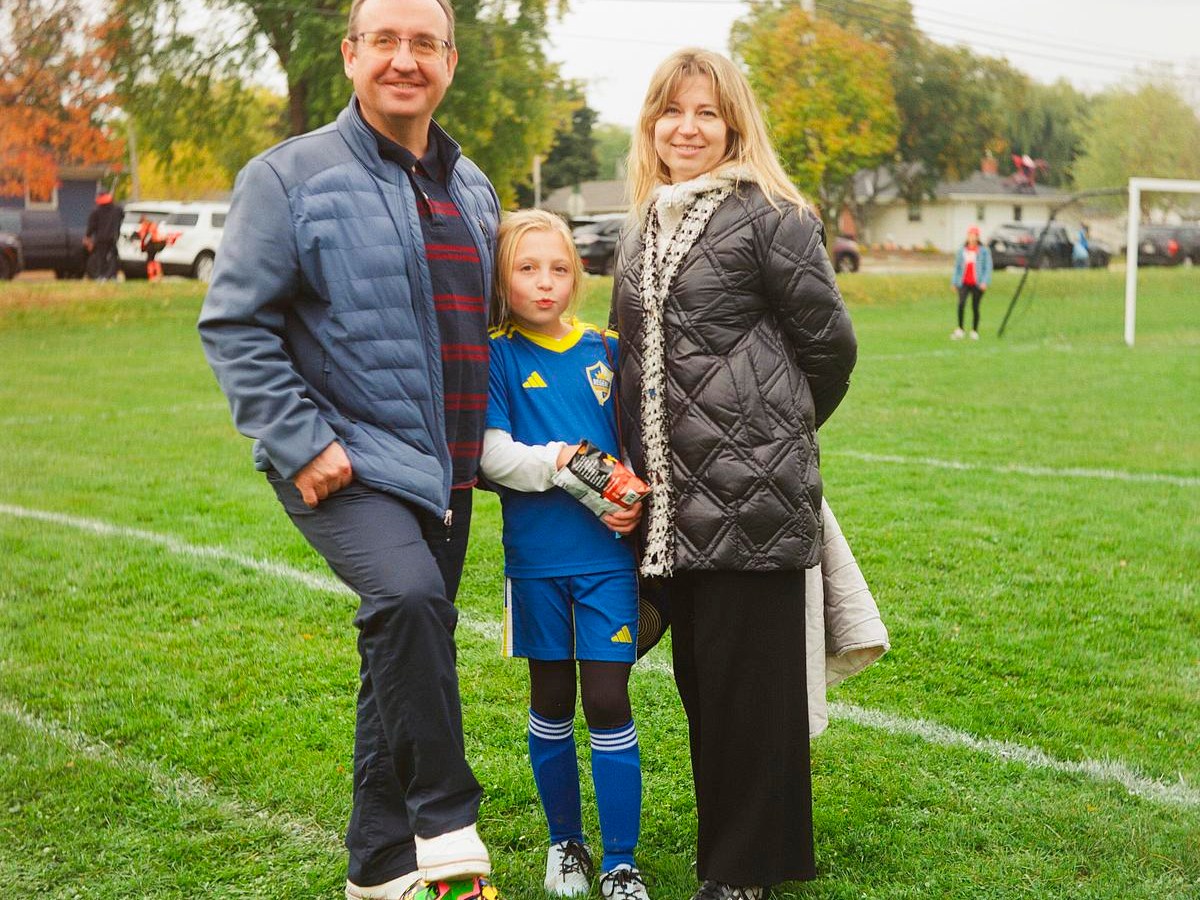 The transplants: 2 doctors fled Ukraine for Wisconsin. They’re still trying to get their careers back.