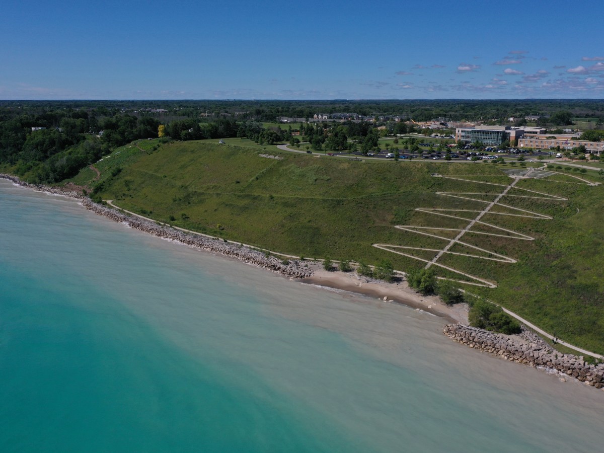 15 years later, Wisconsin university’s massive Lake Michigan seawall frustrates downstream neighbors